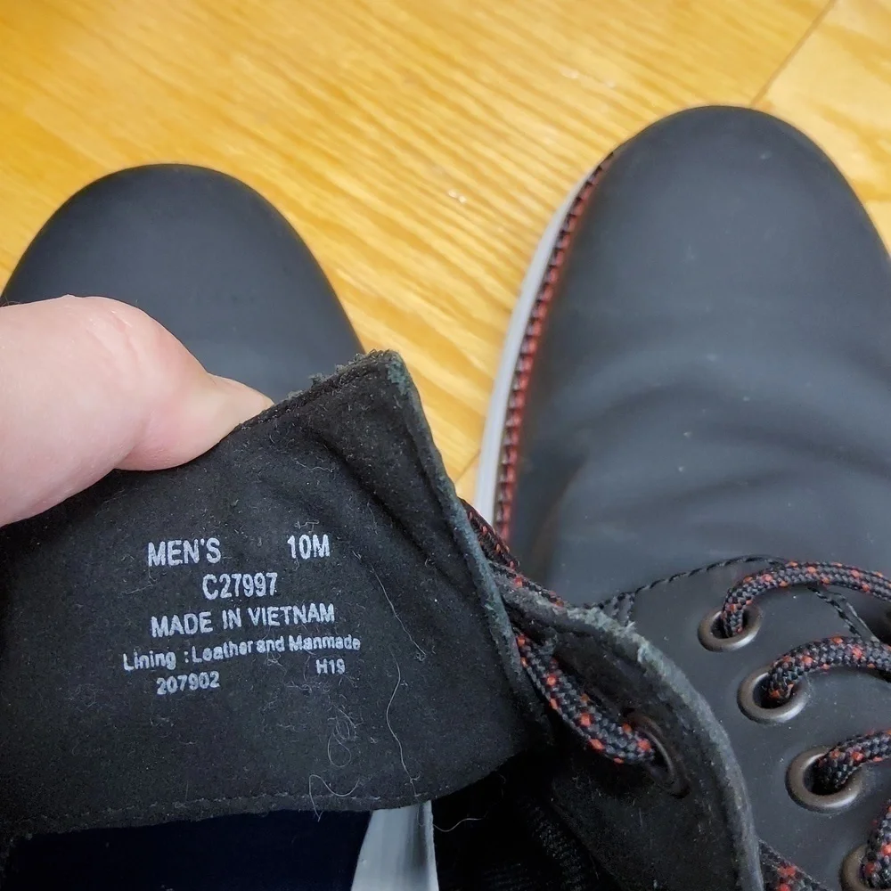 Cole Haan original black lace up men's size 10 EUC